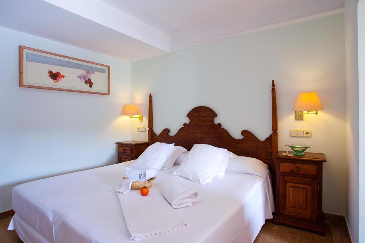 Hotel Cala Sant Vicenc - Adults Only Cala de Sant Vicenc Exterior foto