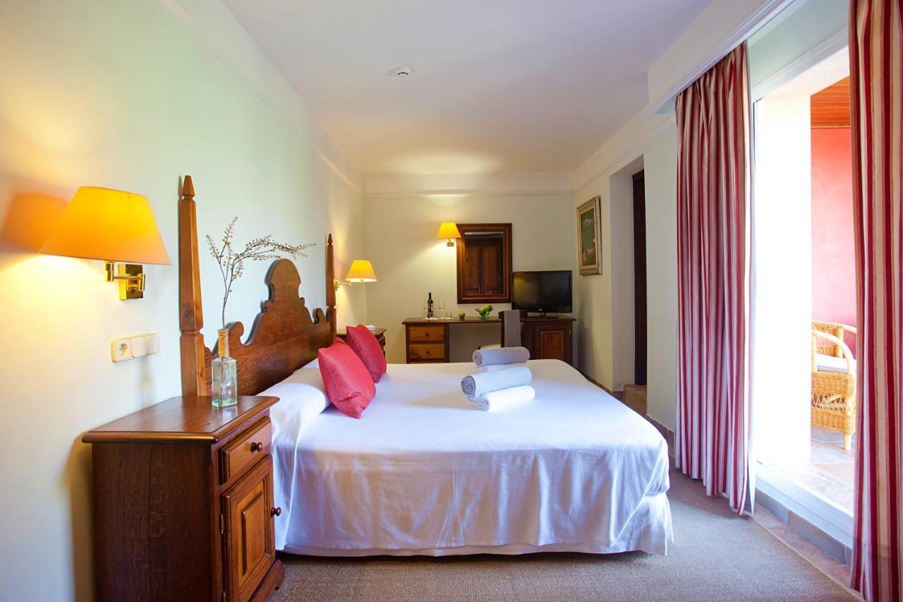 Hotel Cala Sant Vicenc - Adults Only Cala de Sant Vicenc Exterior foto