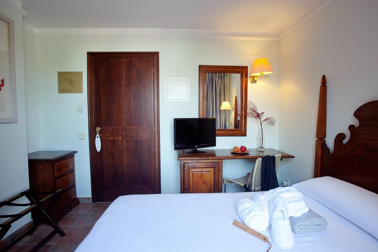 Hotel Cala Sant Vicenc - Adults Only Cala de Sant Vicenc Exterior foto
