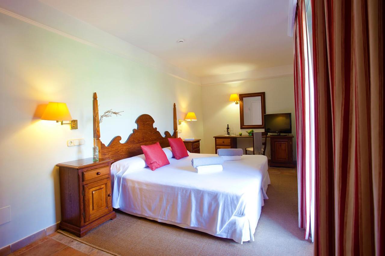 Hotel Cala Sant Vicenc - Adults Only Cala de Sant Vicenc Exterior foto