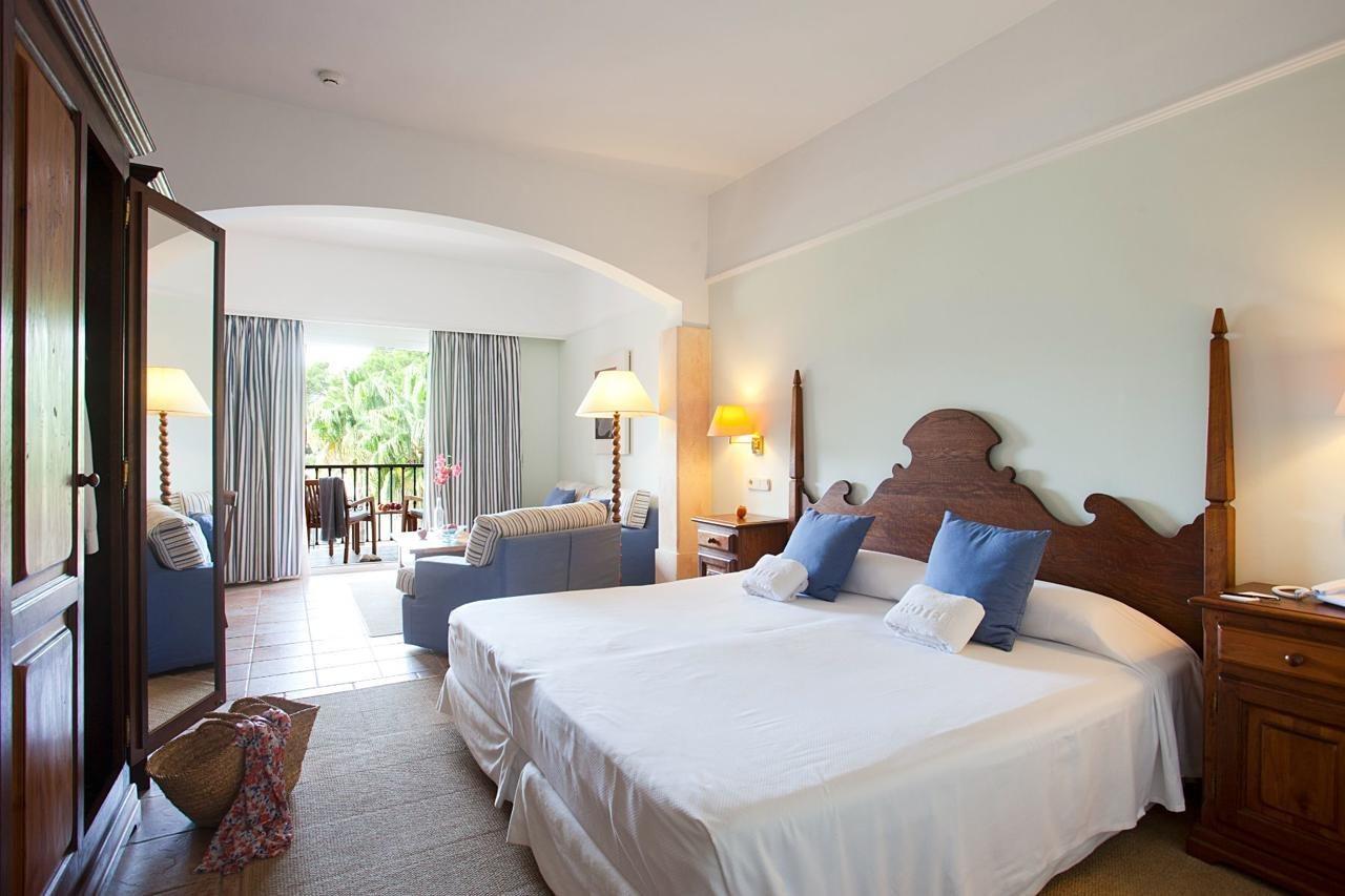 Hotel Cala Sant Vicenc - Adults Only Cala de Sant Vicenc Exterior foto